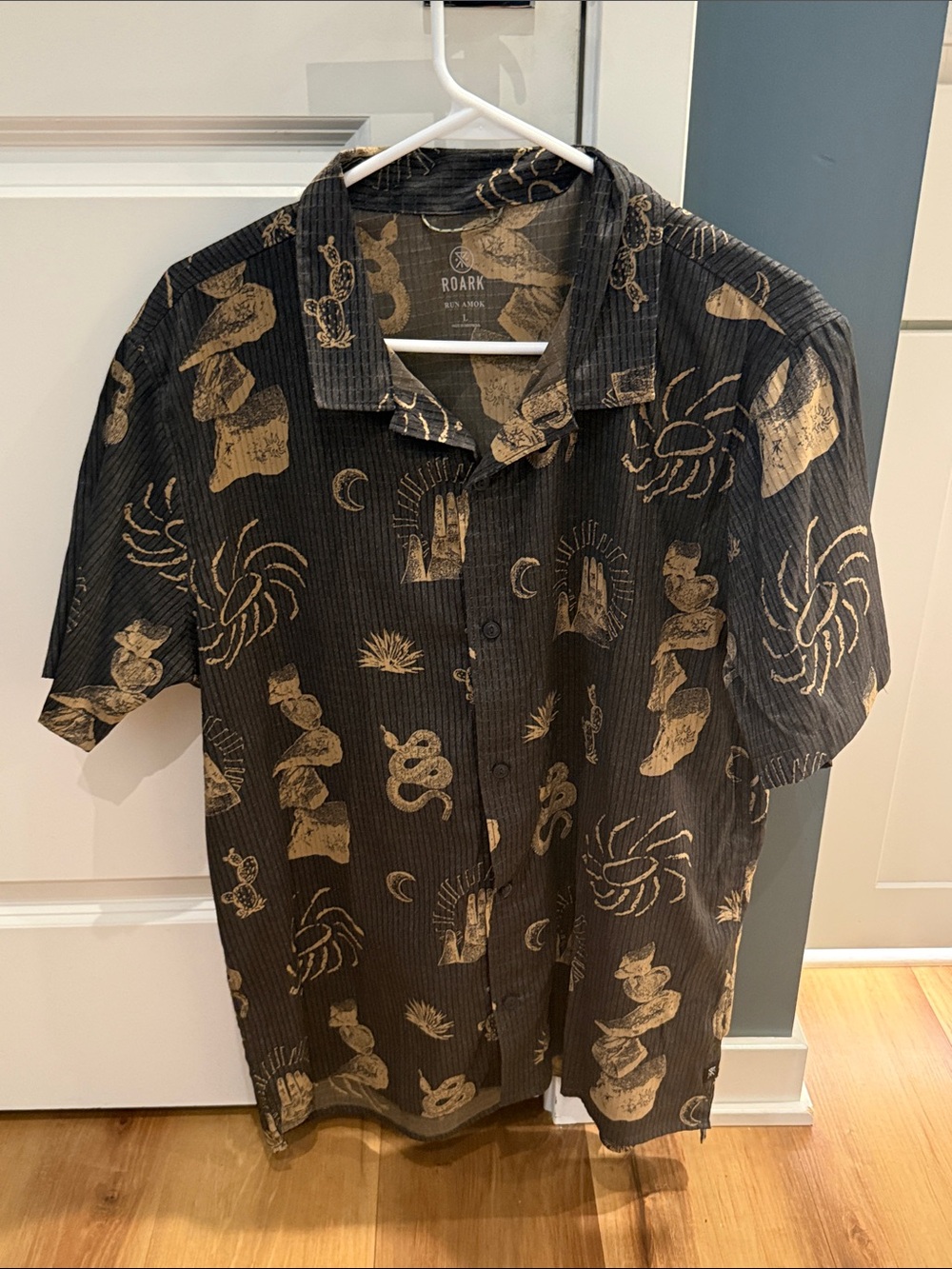 Roark Black Short-Sleeve Button-Down with Tan Graphic Print
